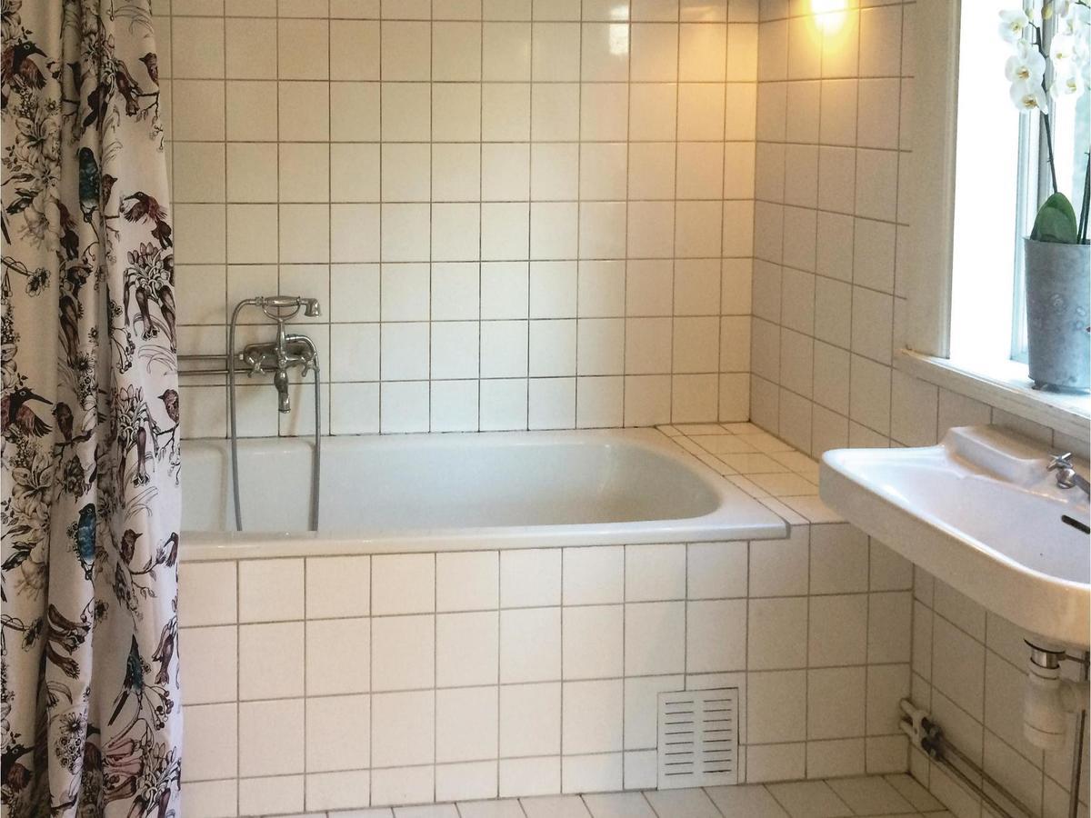 2 Bedroom Cozy Home In Nykoeping Ansund Exteriér fotografie